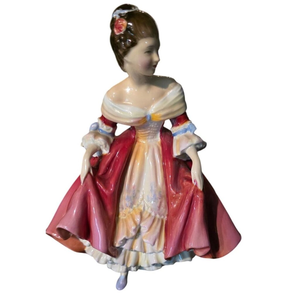 Royal Doulton Lady Figurine "Southern Belle" Bone‎ China 1957 Pink Dress HN 2229